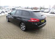 Peugeot 308 Kombi 1,2 l 96 kw