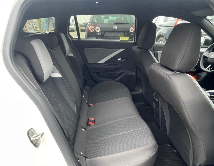 Opel Astra Kombi 1,2 l 96 kw