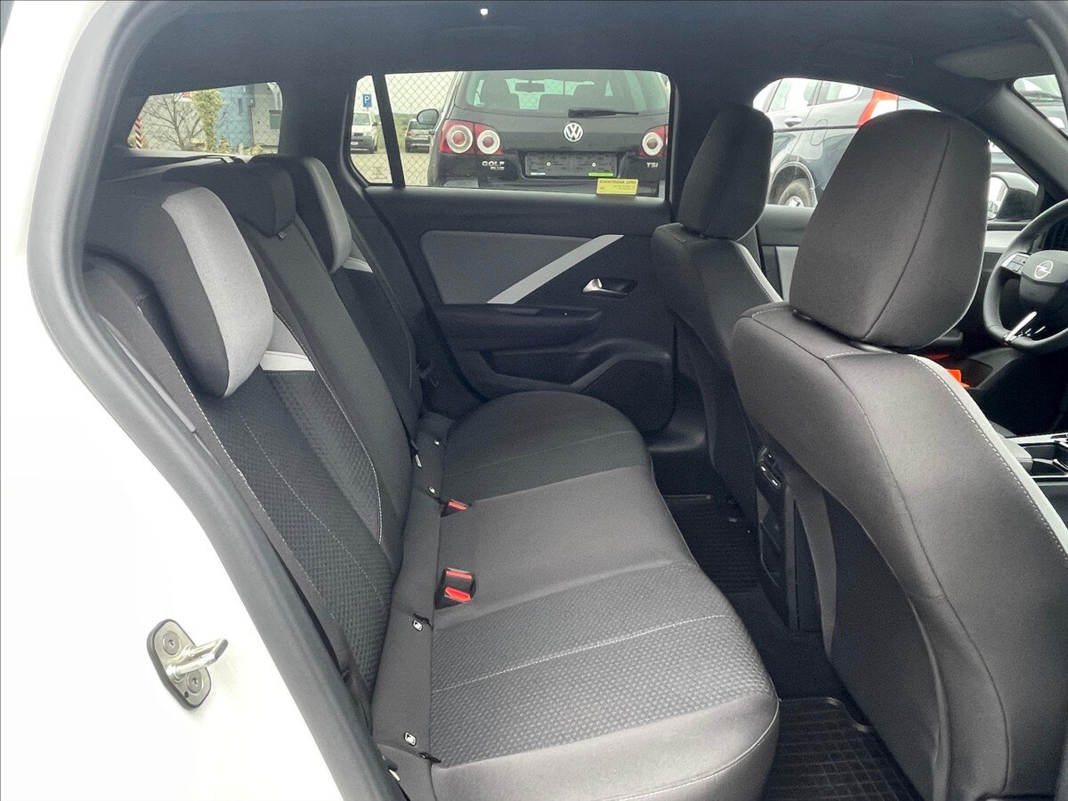 Opel Astra Kombi 1,2 l 96 kw