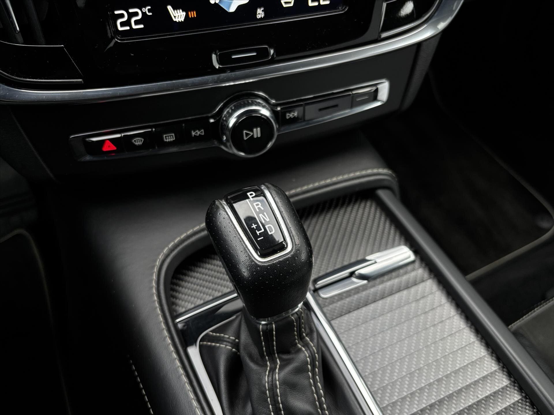 Volvo V90 Kombi 2,0 l 173 kw