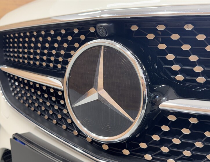 Mercedes-Benz Třídy E 25