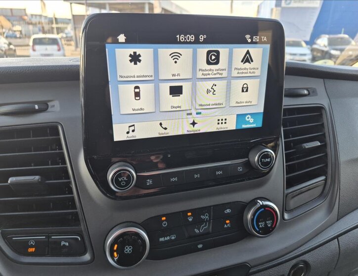 Ford Tourneo Custom MPV 2,0 l 96 kw