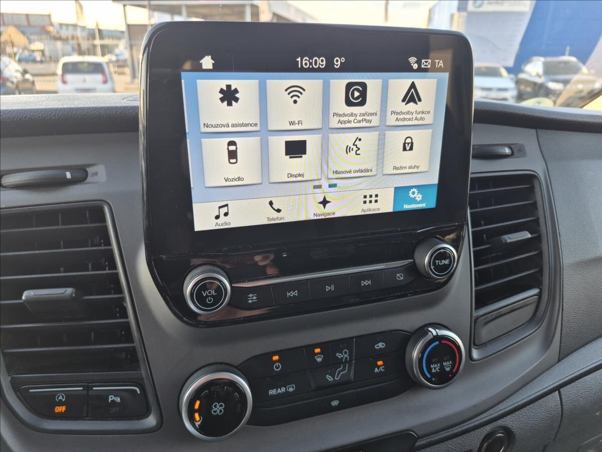 Ford Tourneo Custom MPV 2,0 l 96 kw