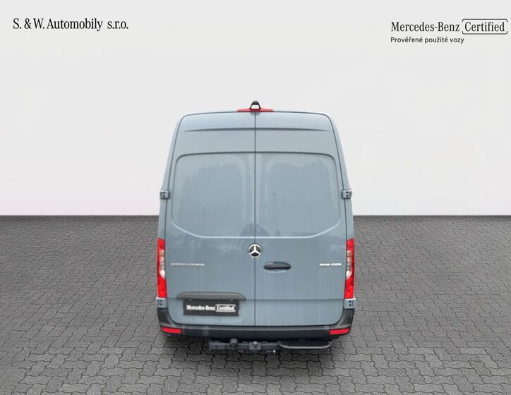 Mercedes-Benz Sprinter 6