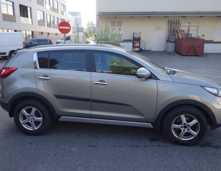 KIA Sportage 8