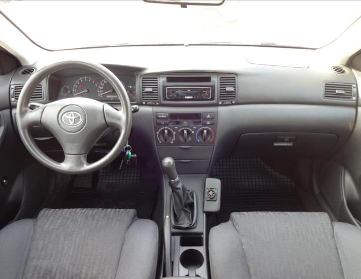 Toyota Corolla Hatchback 1,4 l 71 kw