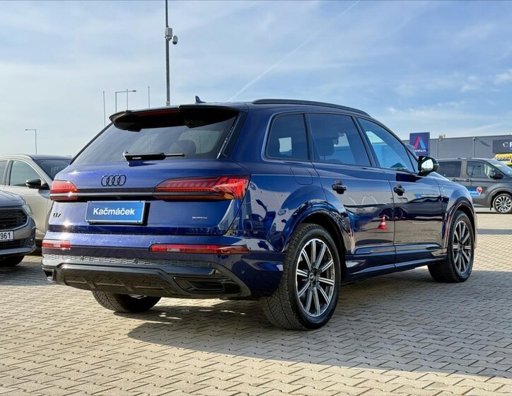 Audi Q7 SUV / Terénní 3,0 l 210 kw