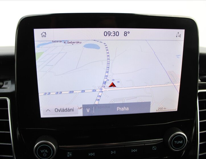 Ford Tourneo Custom 19