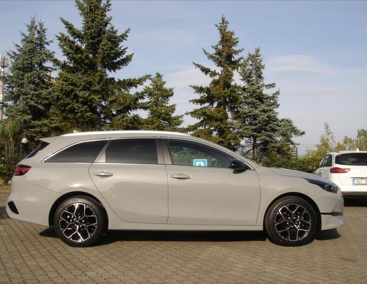 KIA Ceed Kombi 1,5 l 103 kw