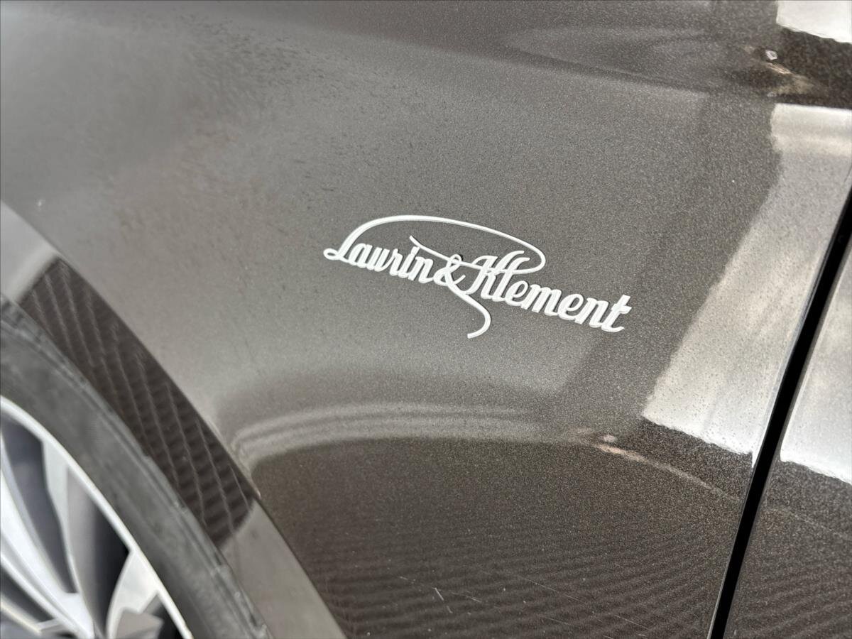 Škoda Superb Liftback 2,0 l 206 kw