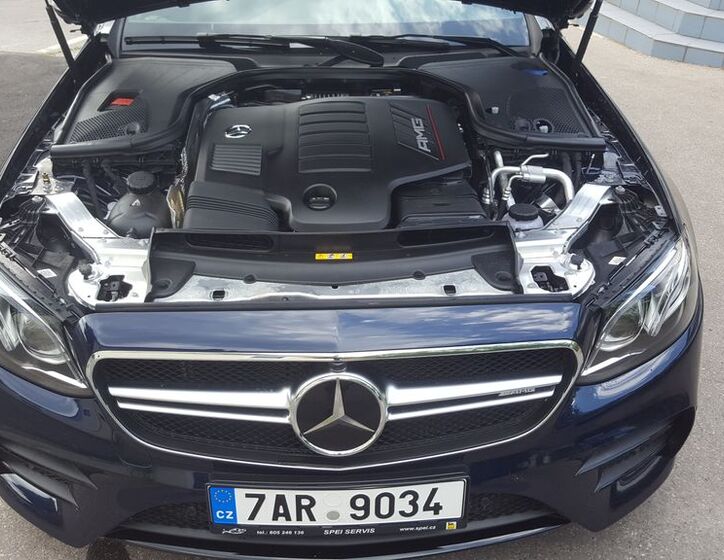 Mercedes-Benz Třídy E 14