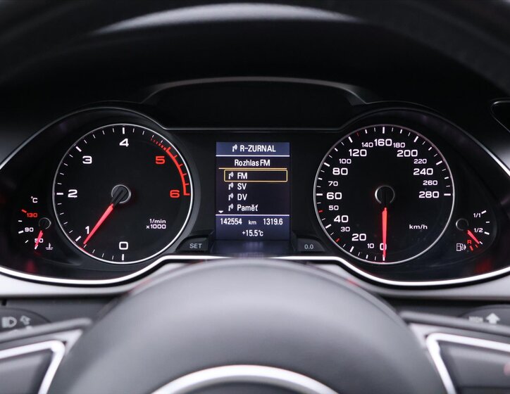 Audi A4 Kombi 2,0 l 110 kw