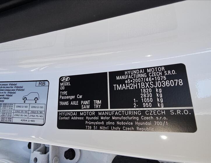 Hyundai i30 11