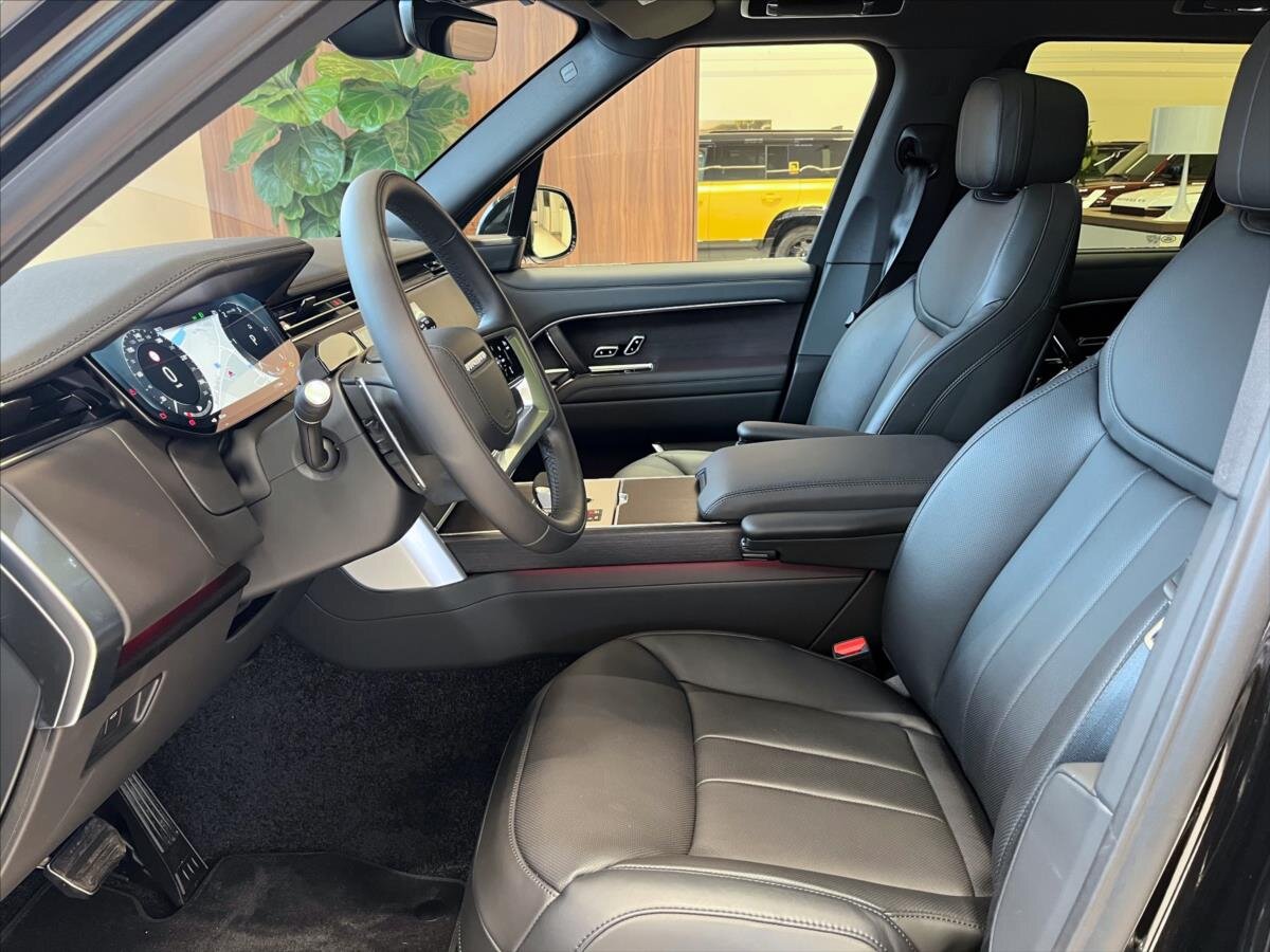 Land Rover Range Rover SUV 3,0 l 221 kw