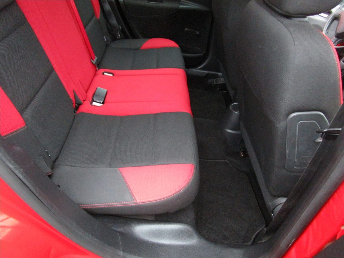 Peugeot 207 Kombi 1,4 l 54 kw