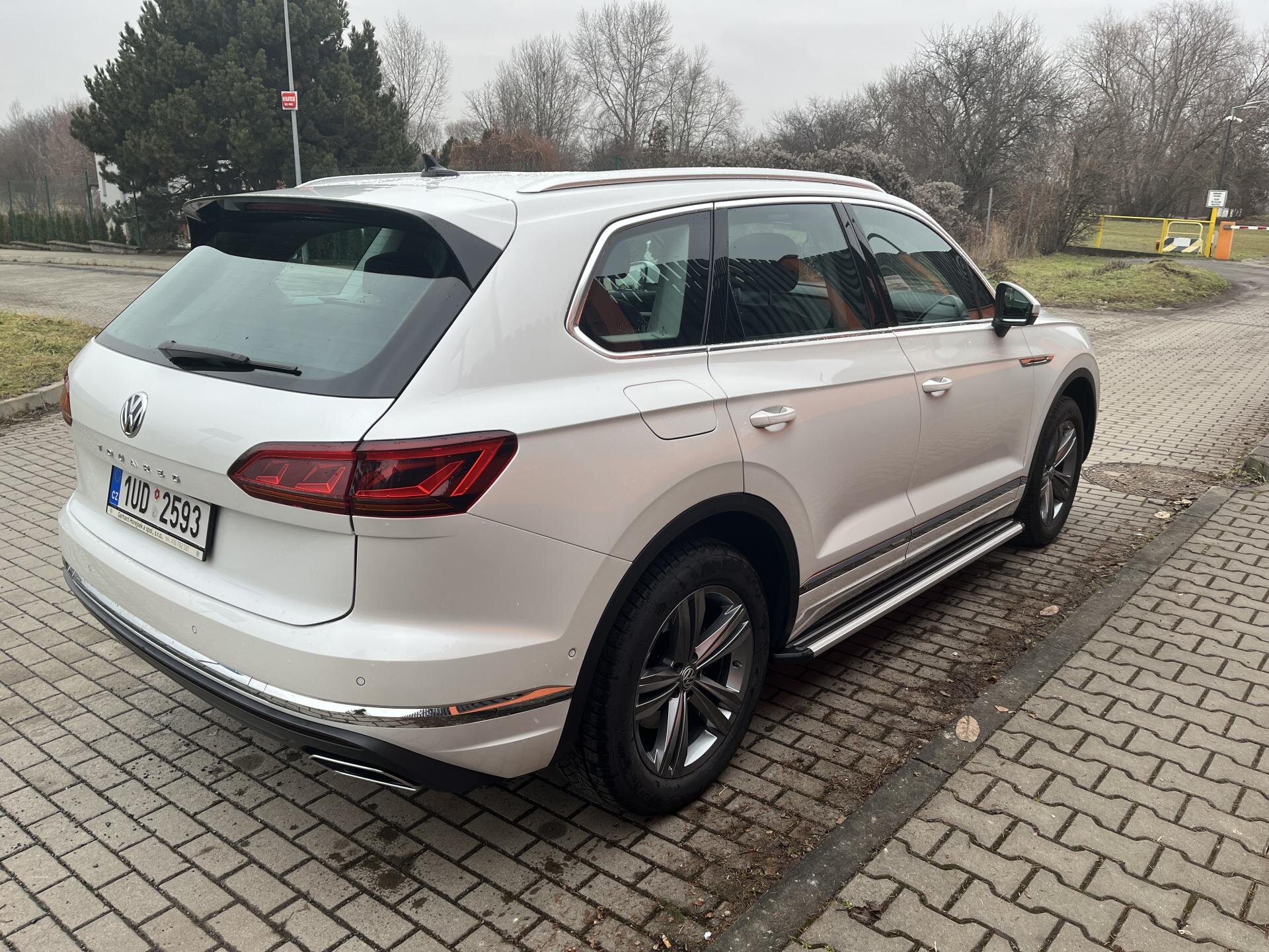 Volkswagen Touareg SUV 3,0 l 210 kw