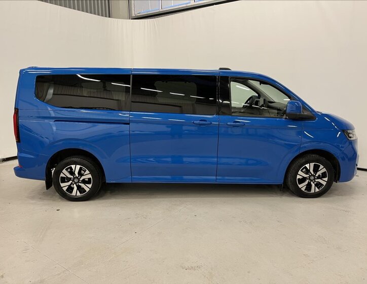 Volkswagen Caravelle 3