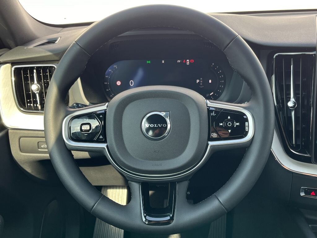 Volvo XC60 SUV / Terénní 2,0 l 184 kw