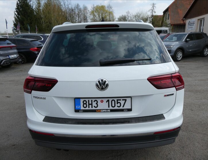 Volkswagen Tiguan SUV / Terénní 2,0 l 140 kw