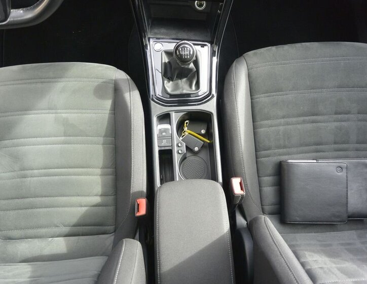 Volkswagen Touran MPV 2,0 l 110 kw