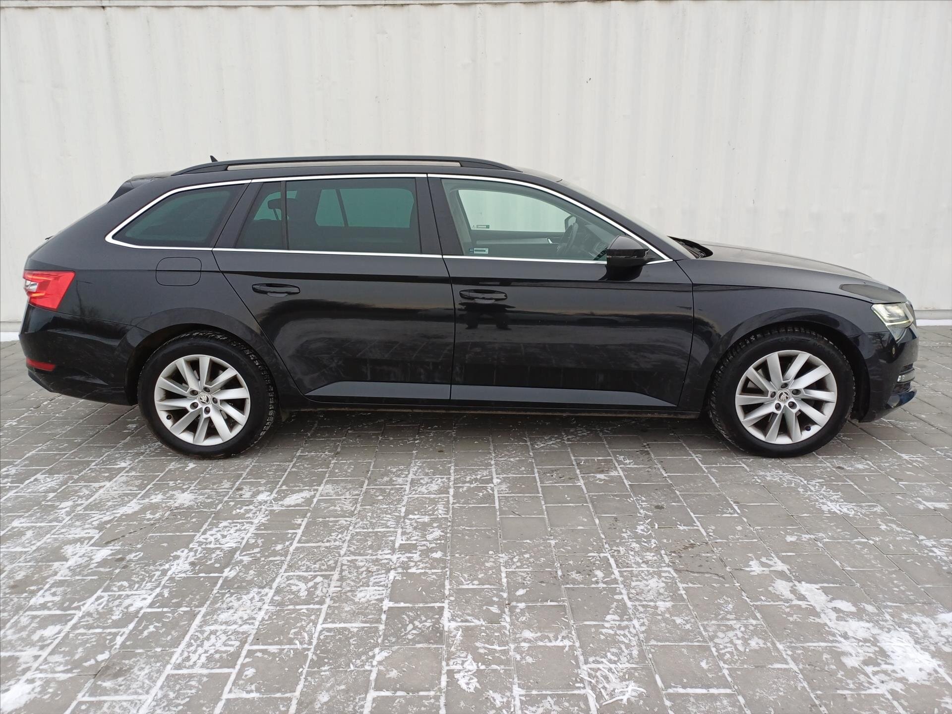 Škoda Superb Kombi 2,0 l 110 kw