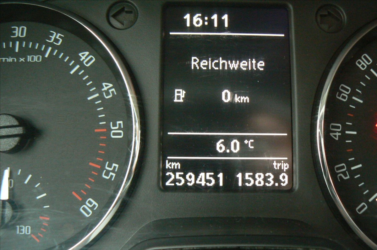 Škoda Roomster MPV 1,6 l 66 kw