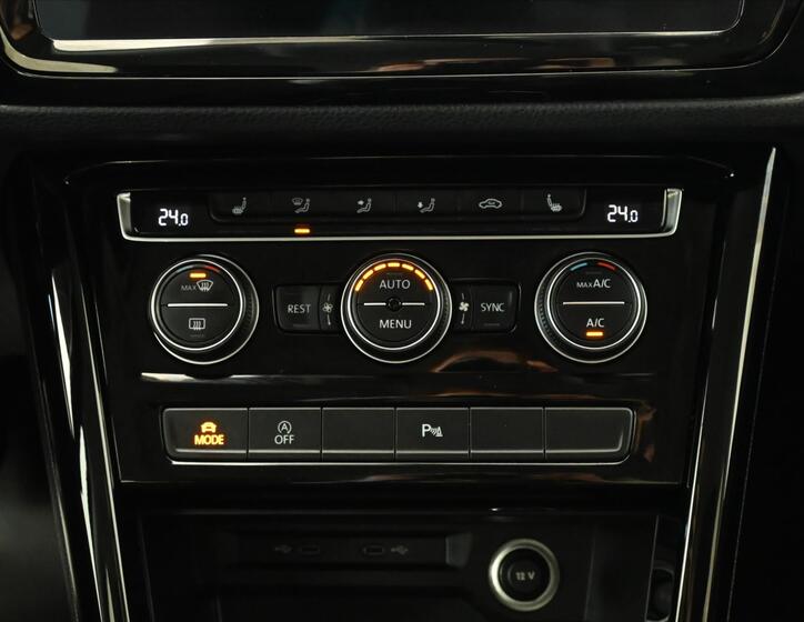 Volkswagen Touran 21