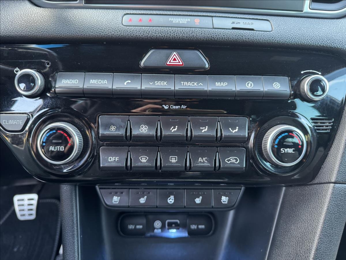 KIA Sportage SUV / Terénní 2,0 l 136 kw