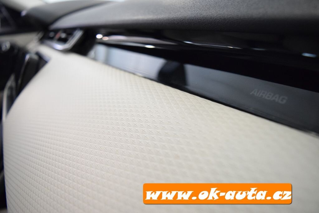 Land Rover Range Rover Velar SUV 2,0 l 0