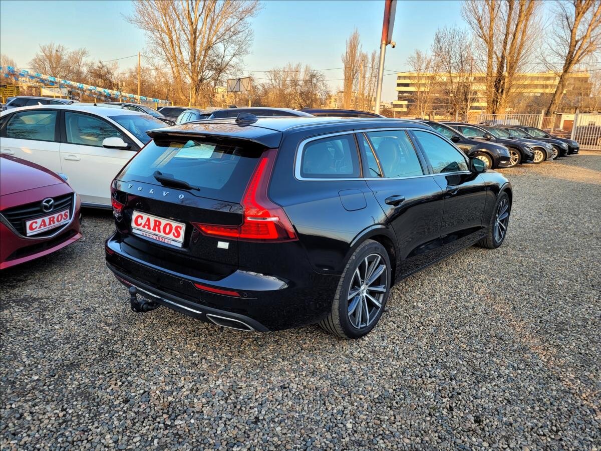 Volvo V60 Kombi 2,0 l 251 kw