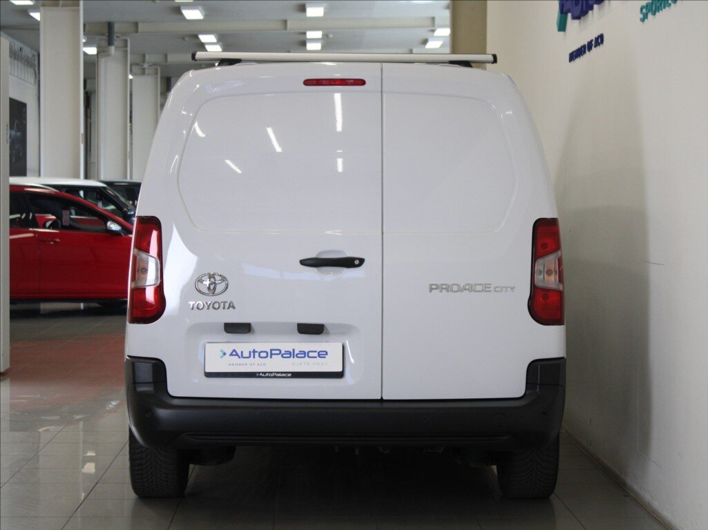 Toyota ProAce VAN / Minibus 1,5 l 75 kw