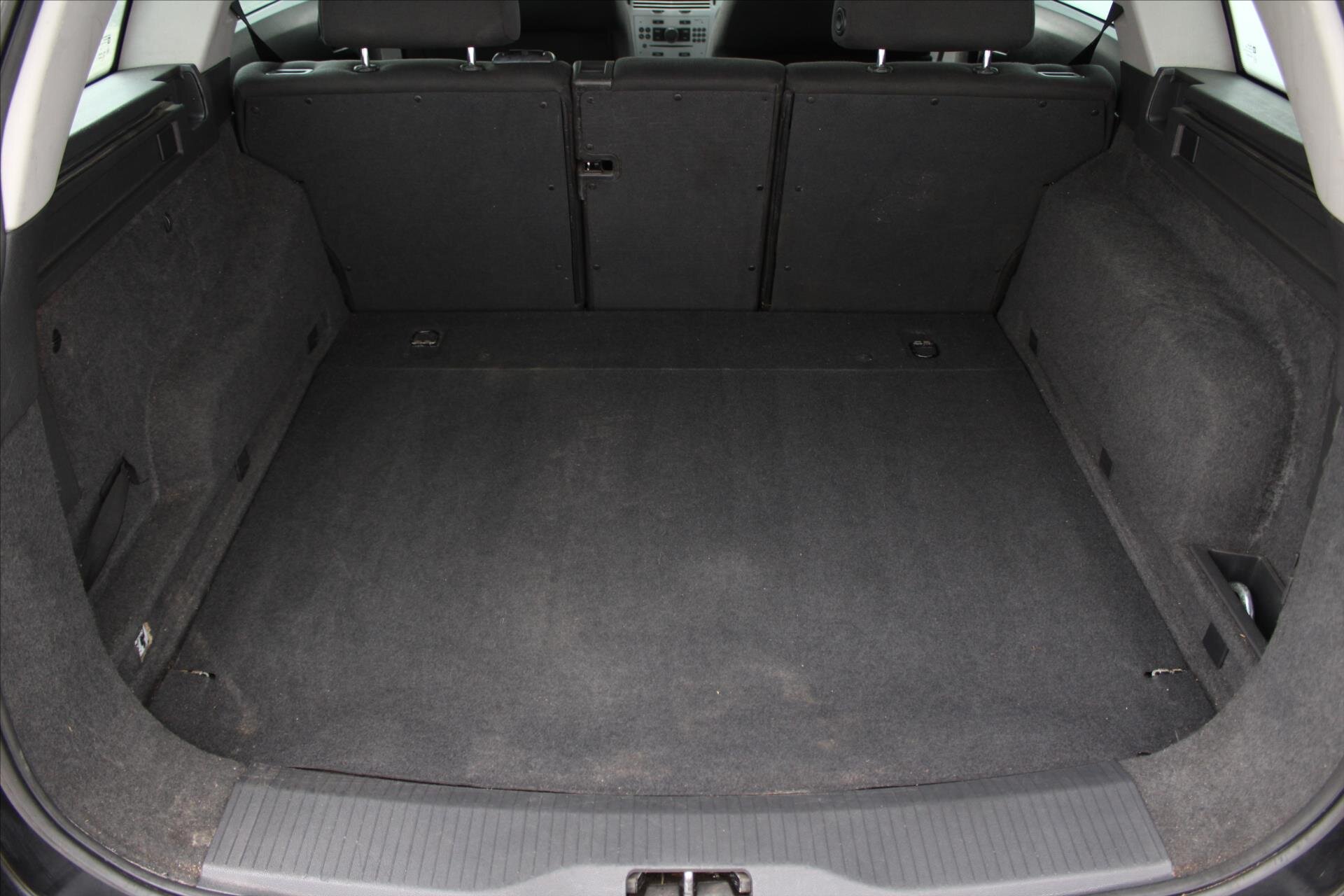 Opel Astra Kombi 1,6 l 85 kw