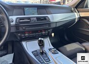 BMW Řada 5 Kombi 3,0 l 190 kw