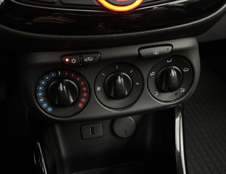 Opel Corsa Hatchback 1,2 l 70 kw