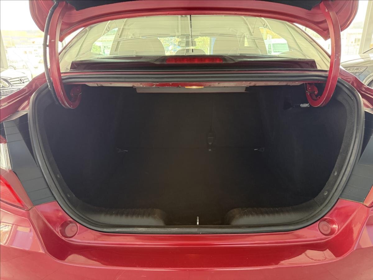 Fiat Tipo Sedan / Limuzína 1,4 l 70 kw