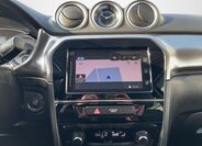 Suzuki Vitara SUV / Terénní 1,4 l 95 kw