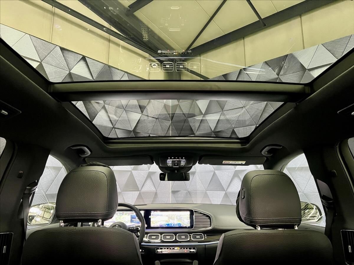 Mercedes-Benz GLS SUV 3,0 l 280 kw