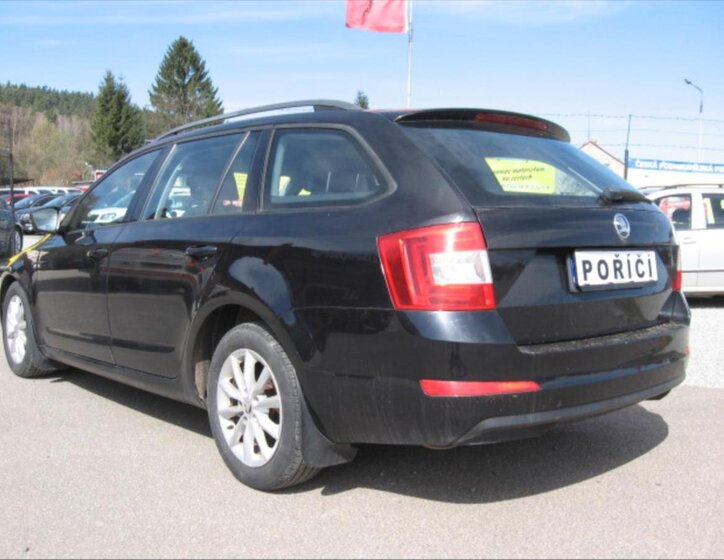 Škoda Octavia Kombi 2,0 l 110 kw