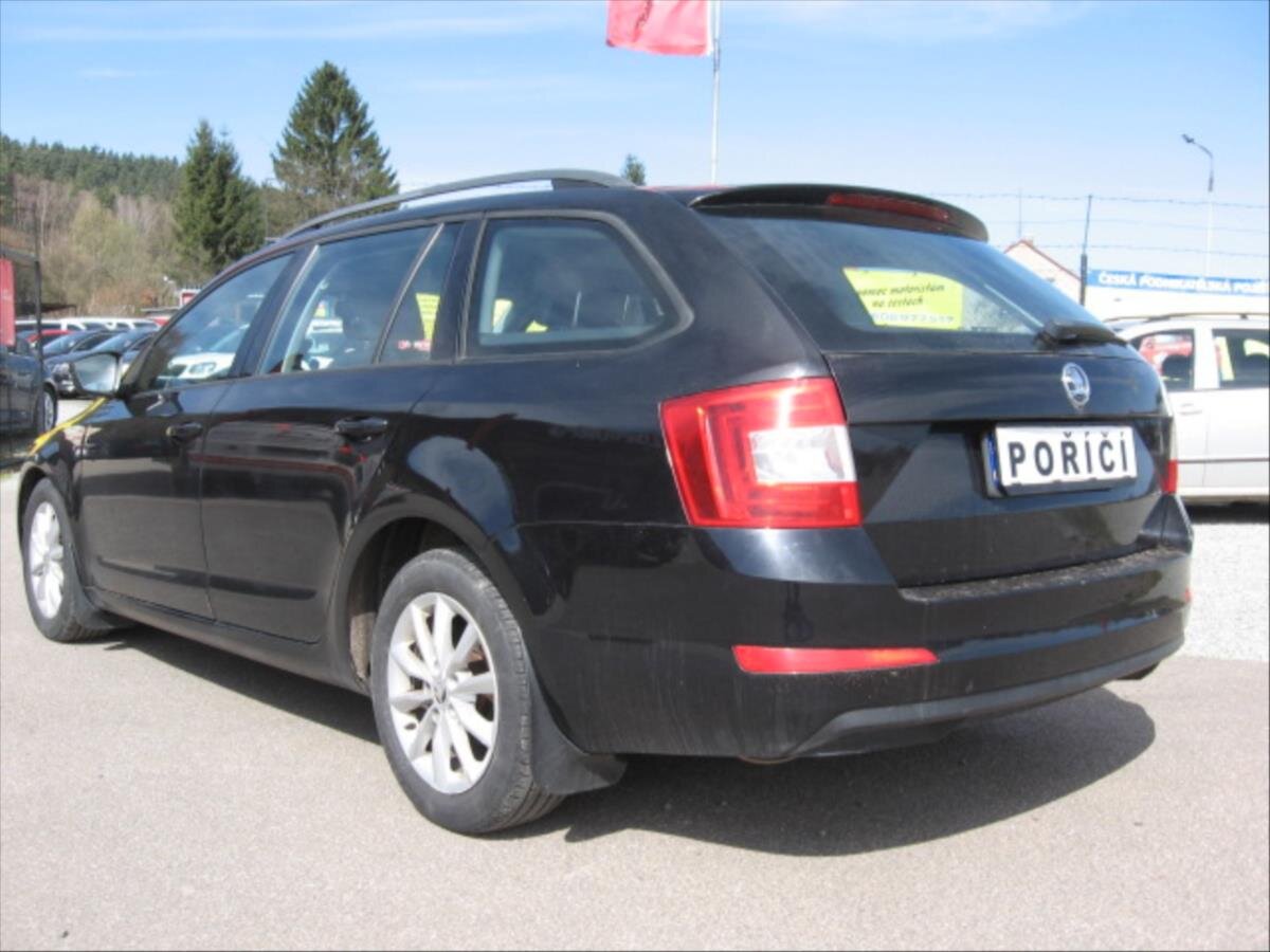 Škoda Octavia Kombi 2,0 l 110 kw
