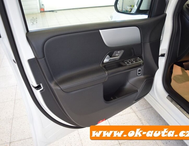 Mercedes-Benz Třídy B MPV 2,0 l 110 kw