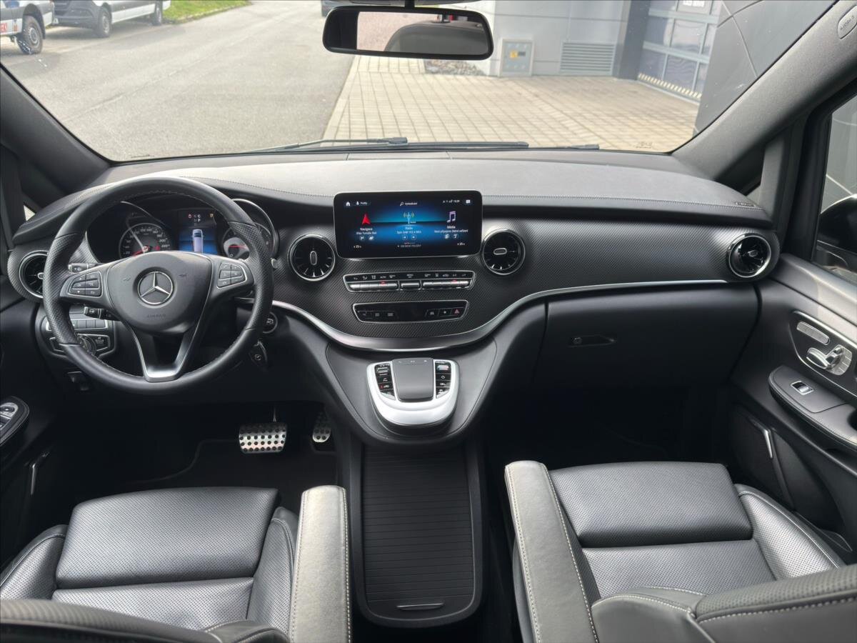 Mercedes-Benz Třídy V MPV 2,0 l 174 kw
