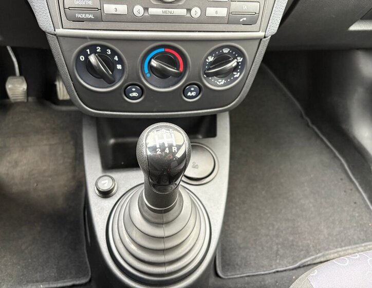 Ford Fiesta Hatchback 1,3 l 44 kw