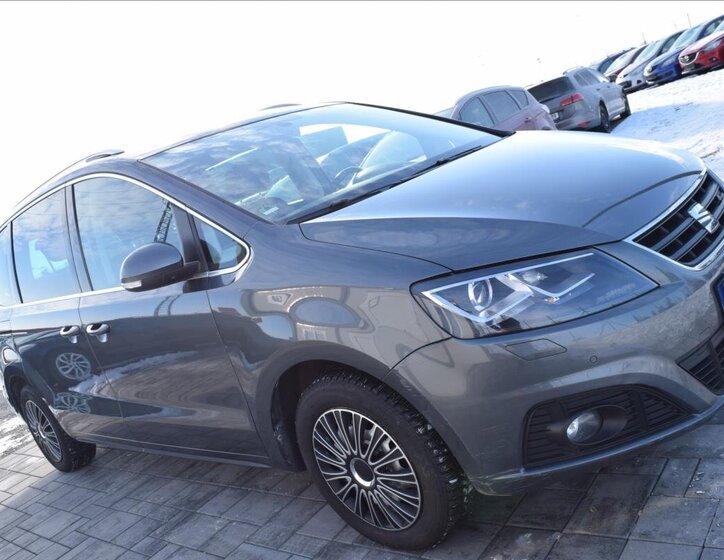 Seat Alhambra Kombi 2,0 l 135 kw