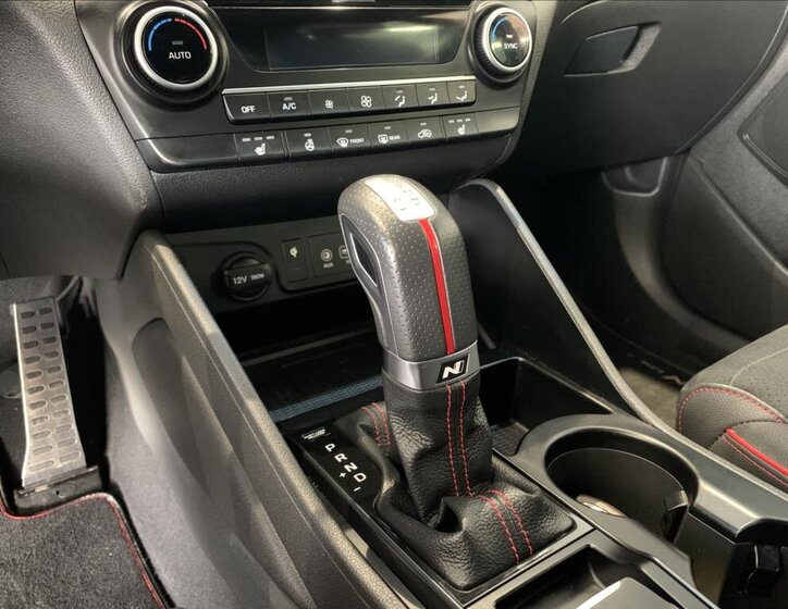 Hyundai Tucson SUV 2,0 l 136 kw