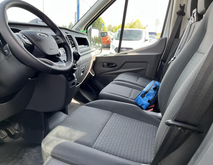 Ford Transit 10