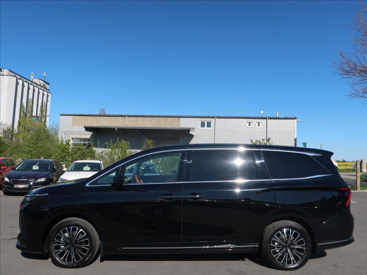 Dongfeng U-Tour MPV 1,5 l 255 kw