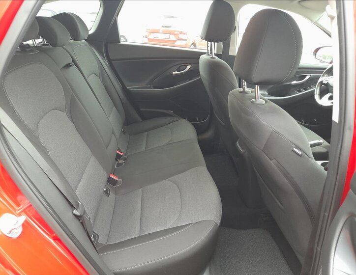 Hyundai i30 Kombi 998,0 88 kw