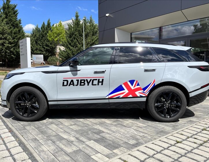 Land Rover Range Rover Velar SUV / Terénní 2,0 l 150 kw