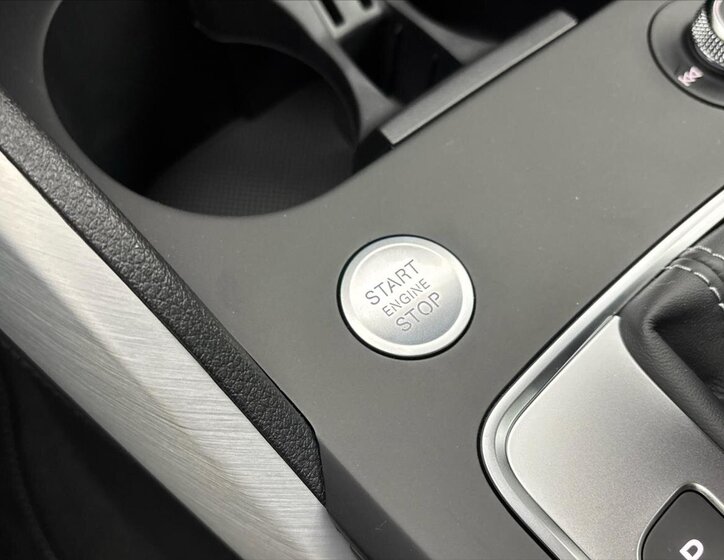 Audi Q2 SUV / Terénní 1,5 l 110 kw