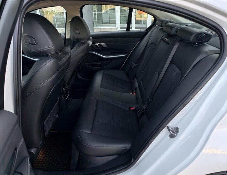 BMW Řada 3 Sedan 2,0 l 140 kw